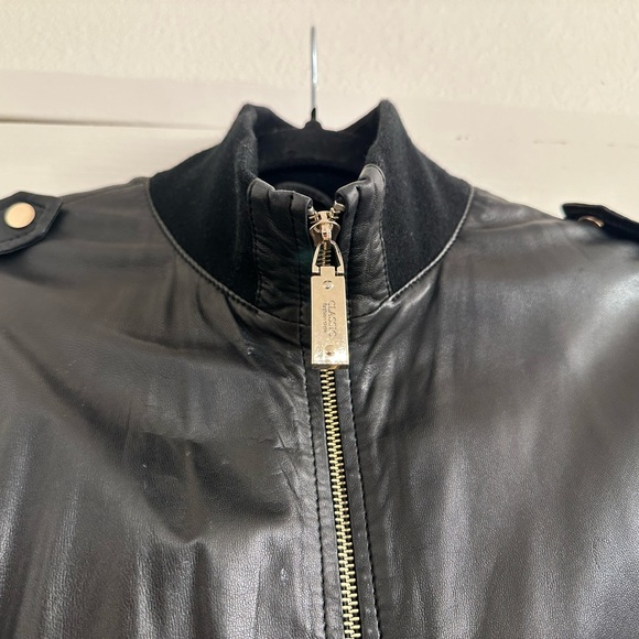 Leather jacket - Picture 4 of 5
